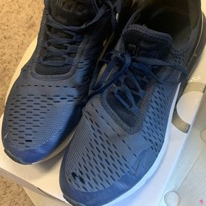 Nike 270 shoes